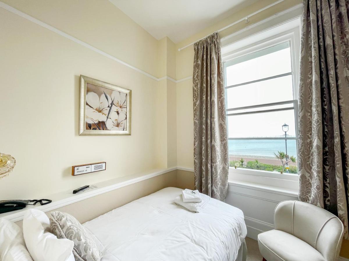 St Kilda Hotel Llandudno Bagian luar foto